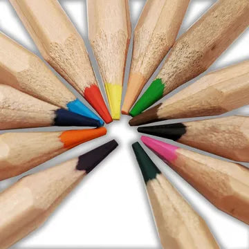 Chatsworth 12 Colouring Pencils 木製ケース入り Personalized Wooden Coloring Pencils - Pack of 12 - Label Weavers